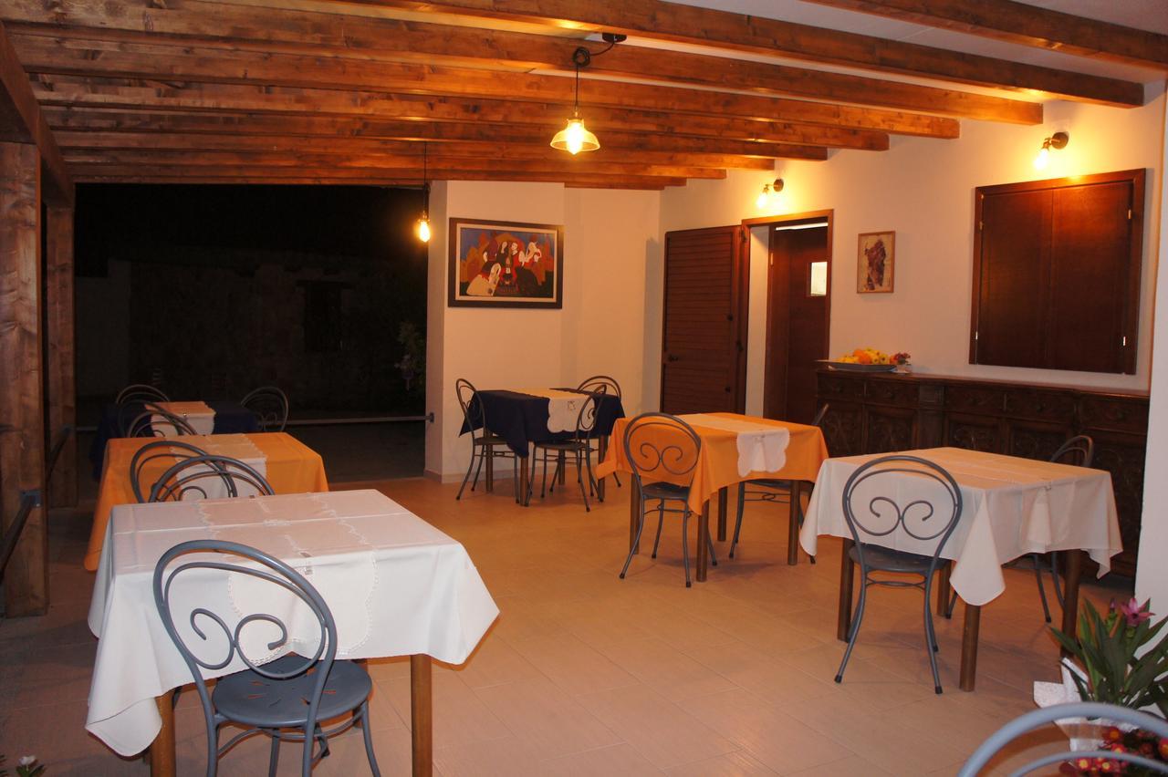 Locanda Farorientale Bed & Breakfast Santa Lucia  Exterior photo